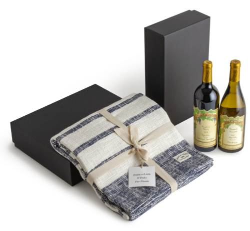 Gift NNW Blanket And Wine Gift Set